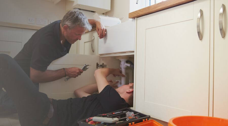 Ceiling Pipe Leak Fix in Munith, MI